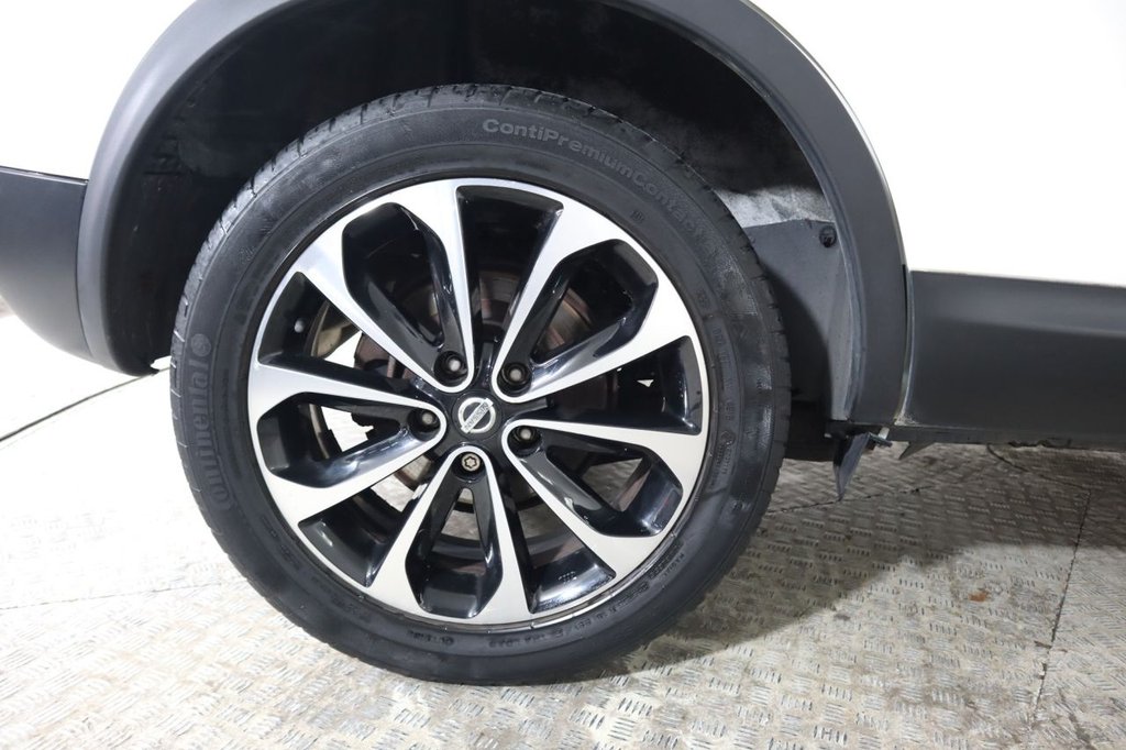 Used Nissan Qashqai 2013 for sale - 76740441: Photo 12