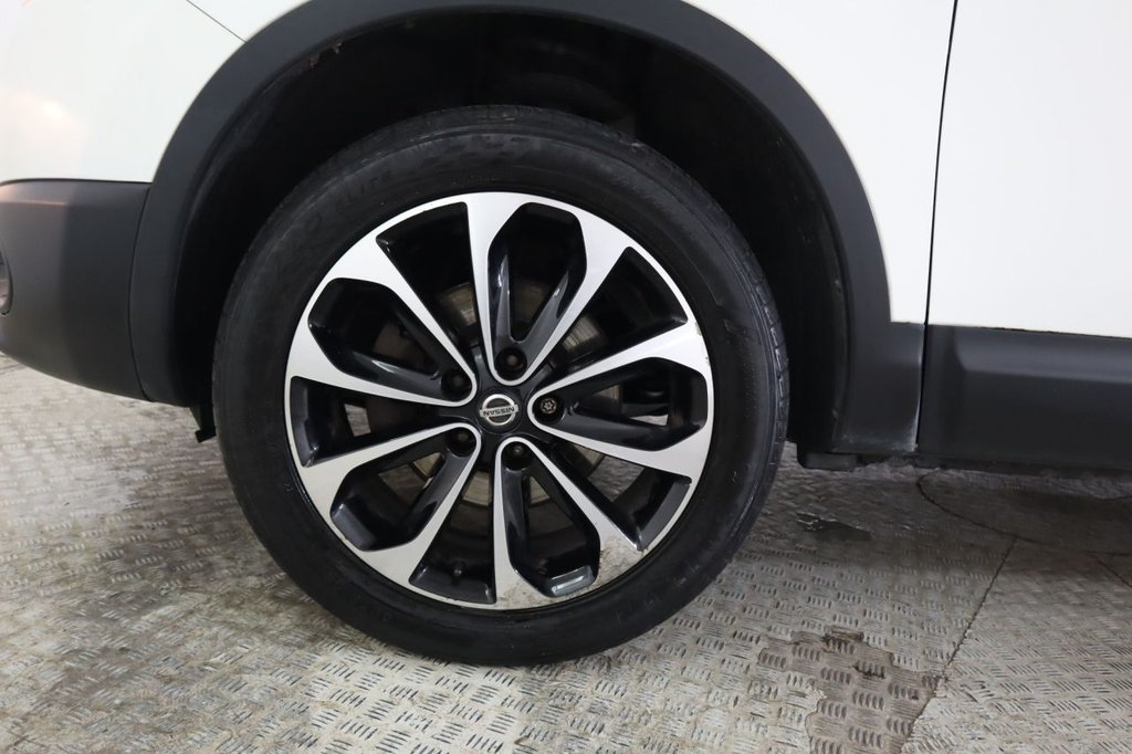 Used Nissan Qashqai 2013 for sale - 76740441: Photo 14