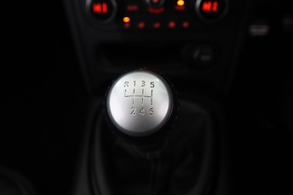 Used Nissan Qashqai 2013 for sale - 76740441: Photo 19