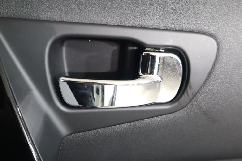 Used Nissan Qashqai 2013 for sale - 76740441: Photo 31