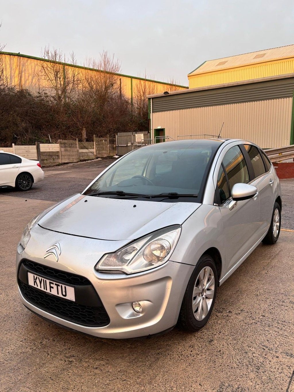 Used Citroen C3 2011 for sale - 77241718: Photo 2