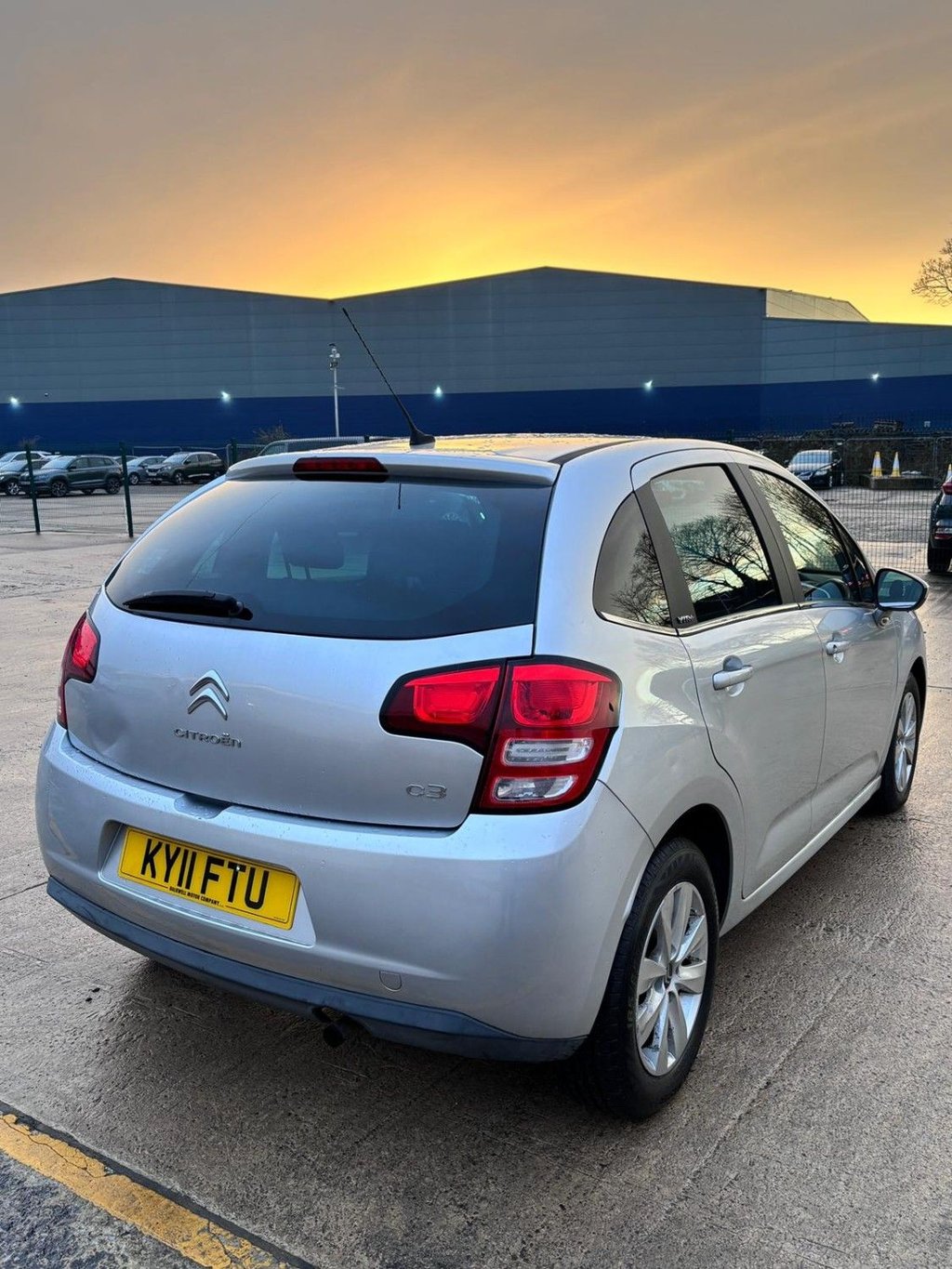 Used Citroen C3 2011 for sale - 77241718: Photo 3