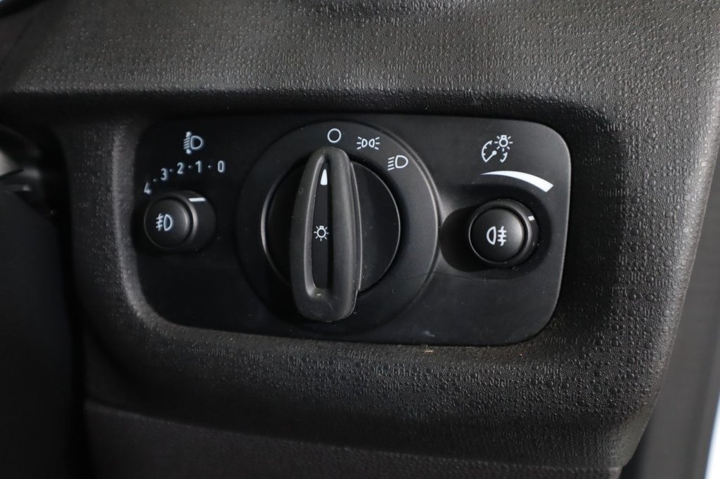 Used Ford Fiesta 2015 for sale - 76482257: Photo 33