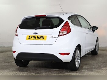 Used Ford Fiesta 2015 for sale - 76482257: Photo