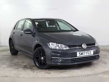 Used Volkswagen Golf 2017 for sale - 75765249: Photo