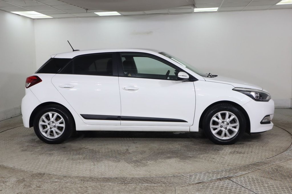 Used Hyundai i20 2016 for sale - 77369945: Photo 7
