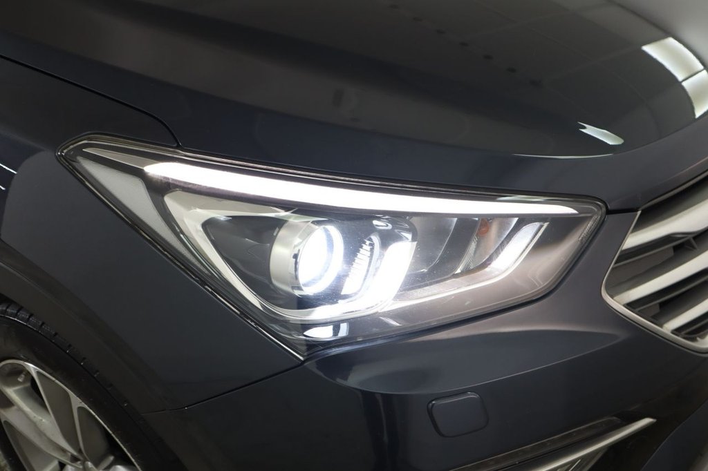 Used Hyundai Santa Fe 2017 for sale - 77153683: Photo 11