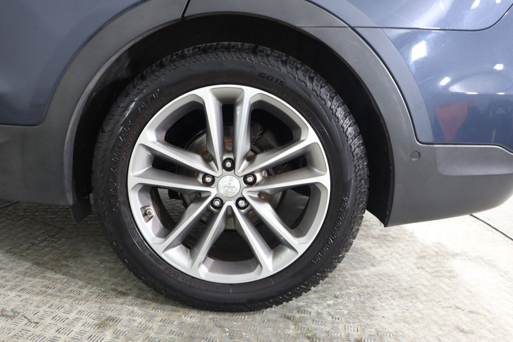 Used Hyundai Santa Fe 2017 for sale - 77153683: Photo 14