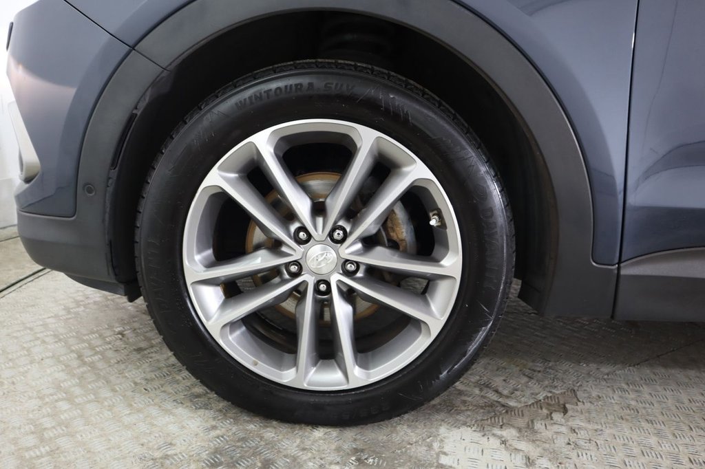 Used Hyundai Santa Fe 2017 for sale - 77153683: Photo 15