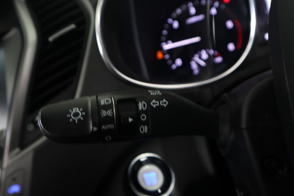 Used Hyundai Santa Fe 2017 for sale - 77153683: Photo 26