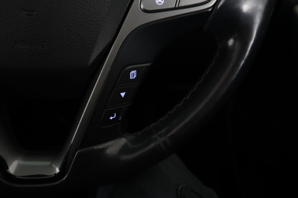 Used Hyundai Santa Fe 2017 for sale - 77153683: Photo 29