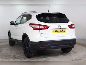Used Nissan Qashqai 2017 for sale - 78272087: Photo