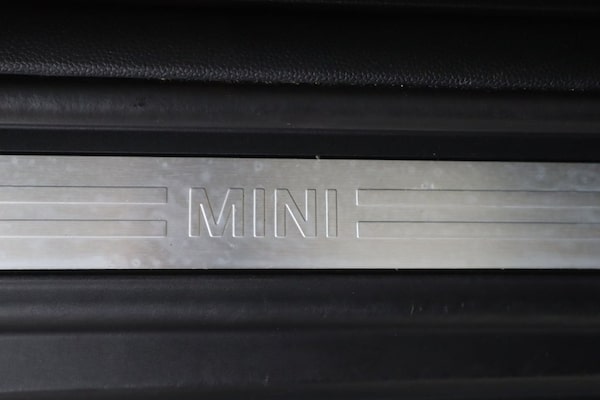 Used MINI Hatch 2017 for sale - 76303842: Photo 36
