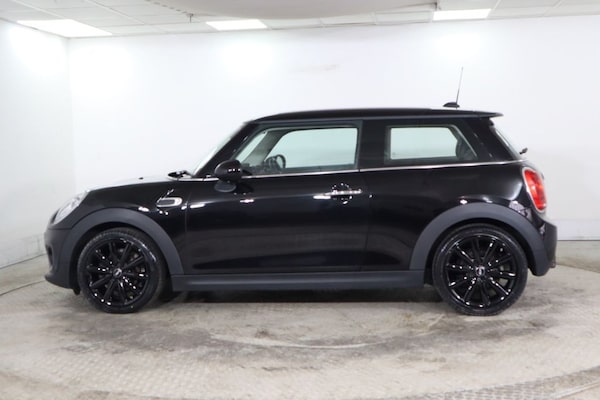 Used MINI Hatch 2017 for sale - 76303842: Photo 8