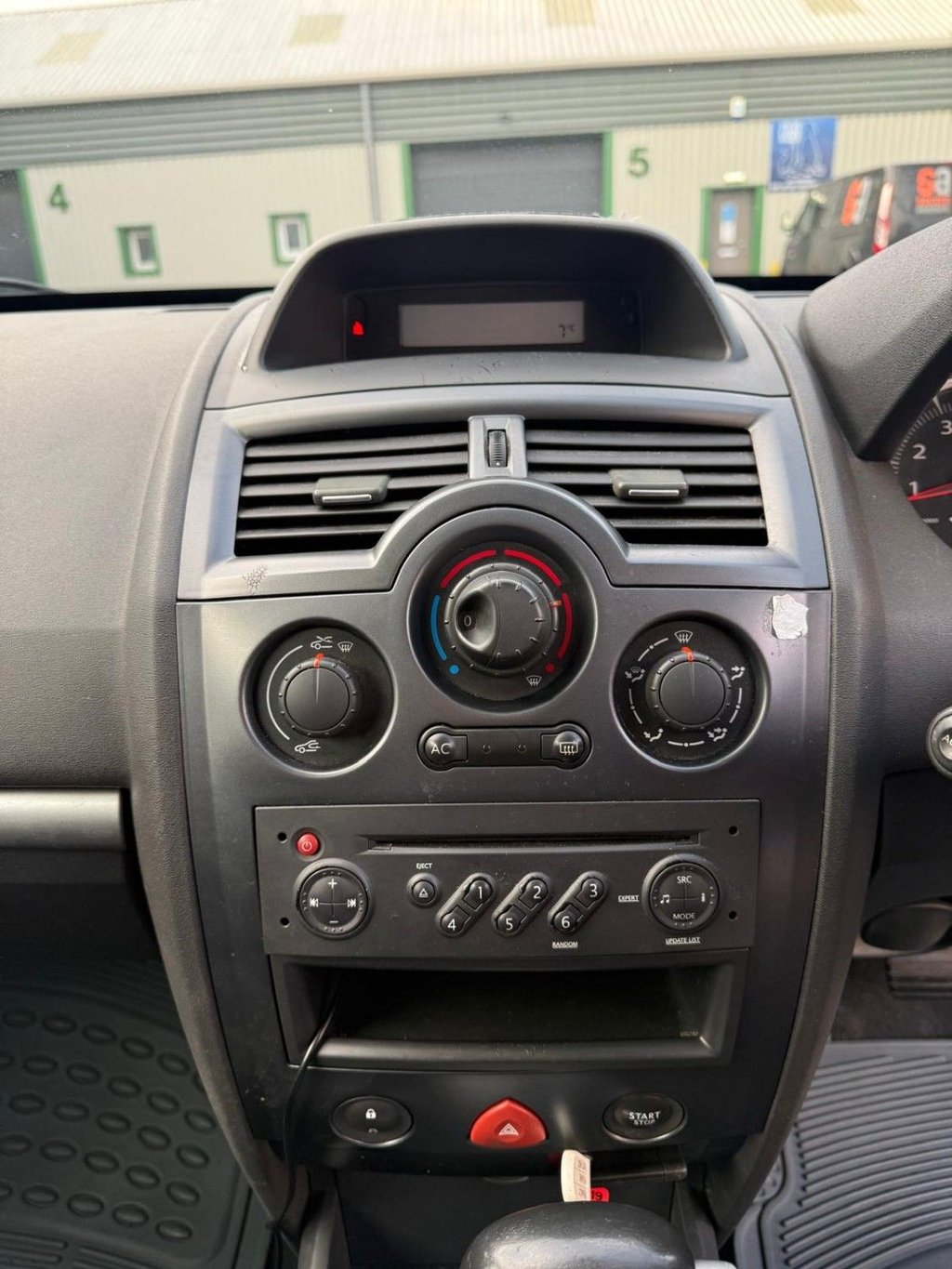 Used Renault Megane 2007 for sale - 77226808: Photo 10