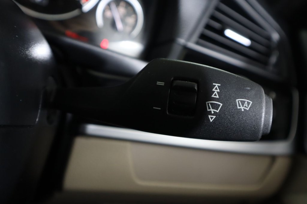 Used BMW 5 Series 2014 for sale - 76481974: Photo 28