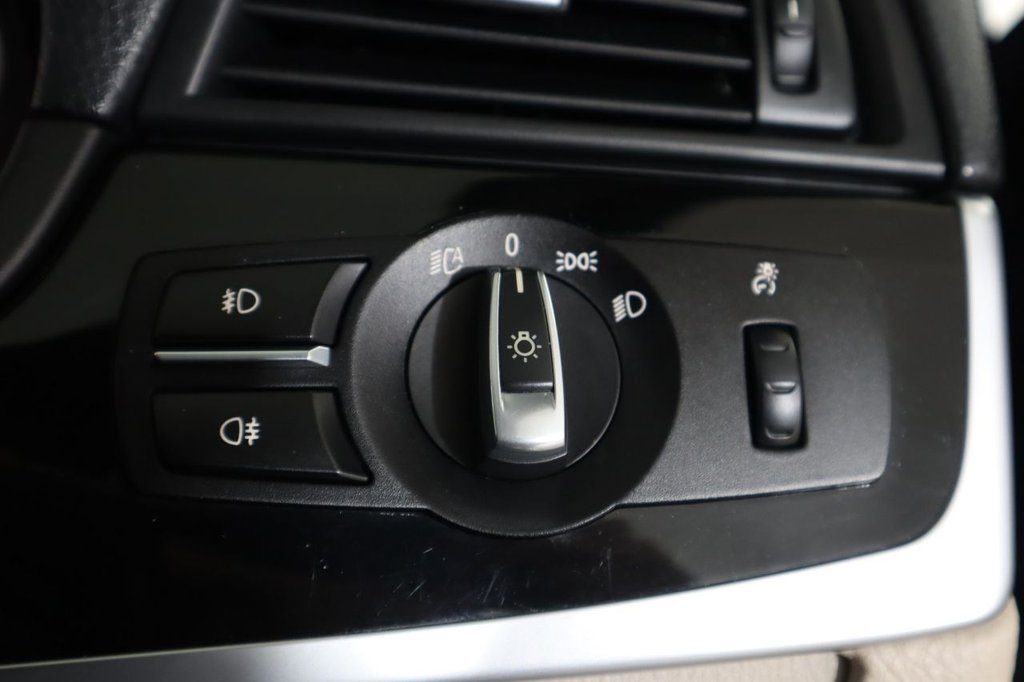 Used BMW 5 Series 2014 for sale - 76481974: Photo 35