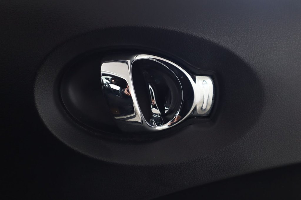 Used Nissan Juke 2019 for sale - 78212896: Photo 35