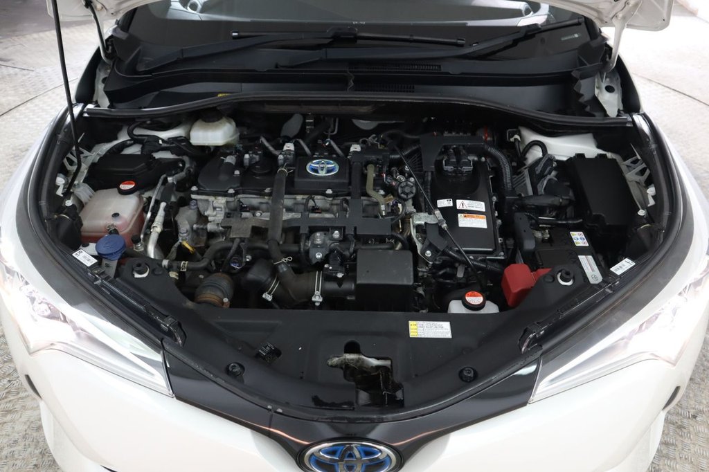 Used Toyota C-HR 2017 for sale - 76841296: Photo 10