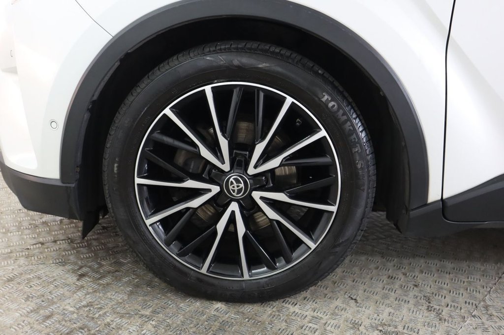 Used Toyota C-HR 2017 for sale - 76841296: Photo 14