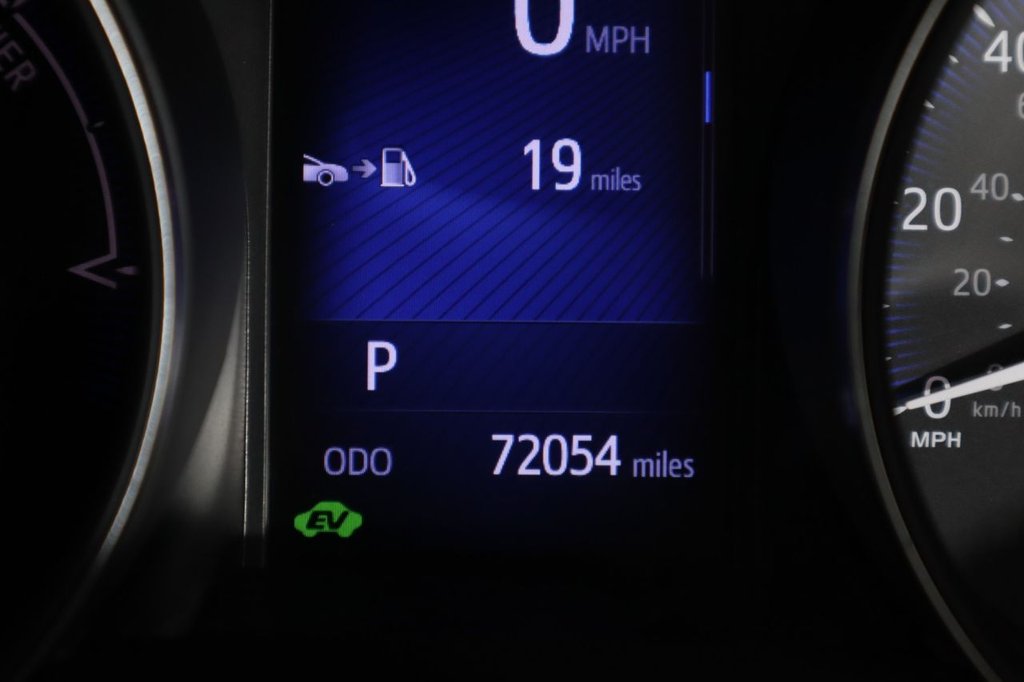 Used Toyota C-HR 2017 for sale - 76841296: Photo 17