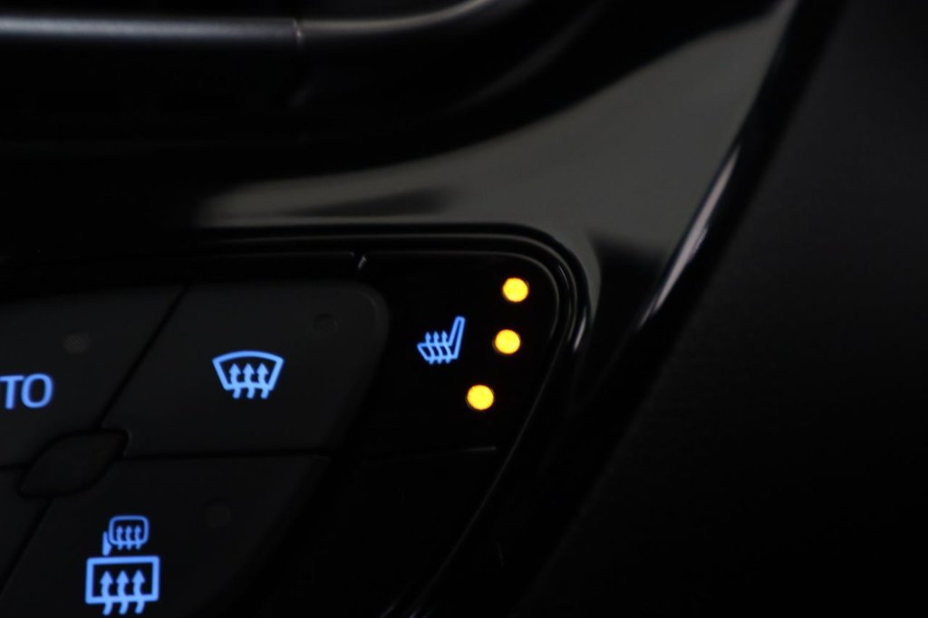 Used Toyota C-HR 2017 for sale - 76841296: Photo 22