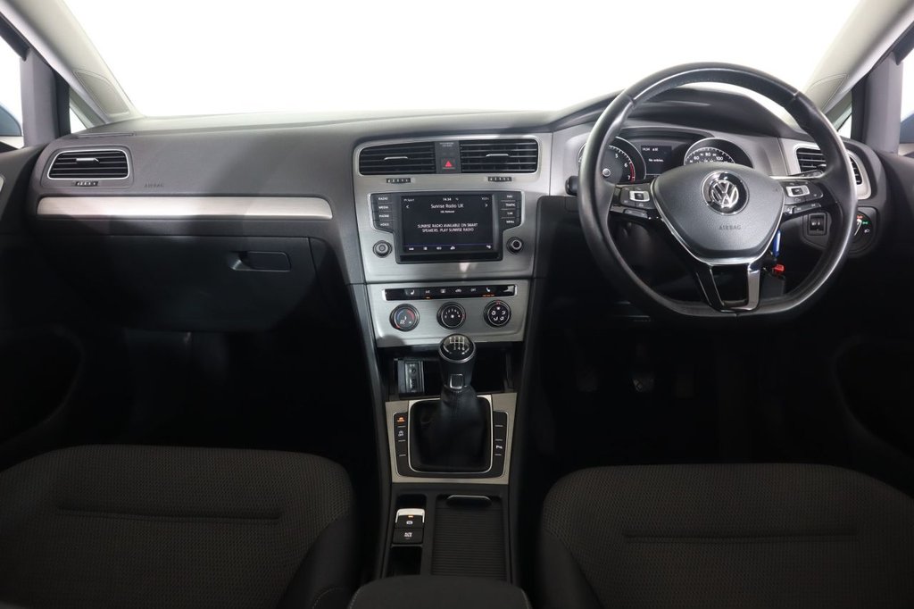 Used Volkswagen Golf 2016 for sale - 77188406: Photo 16