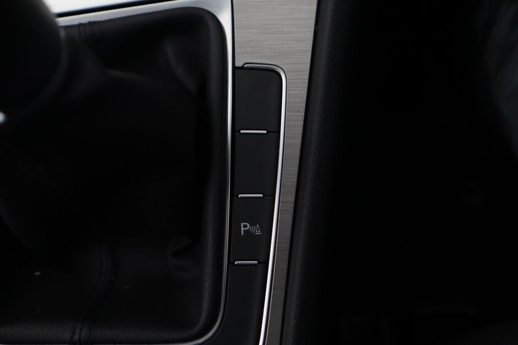 Used Volkswagen Golf 2016 for sale - 77188406: Photo 20