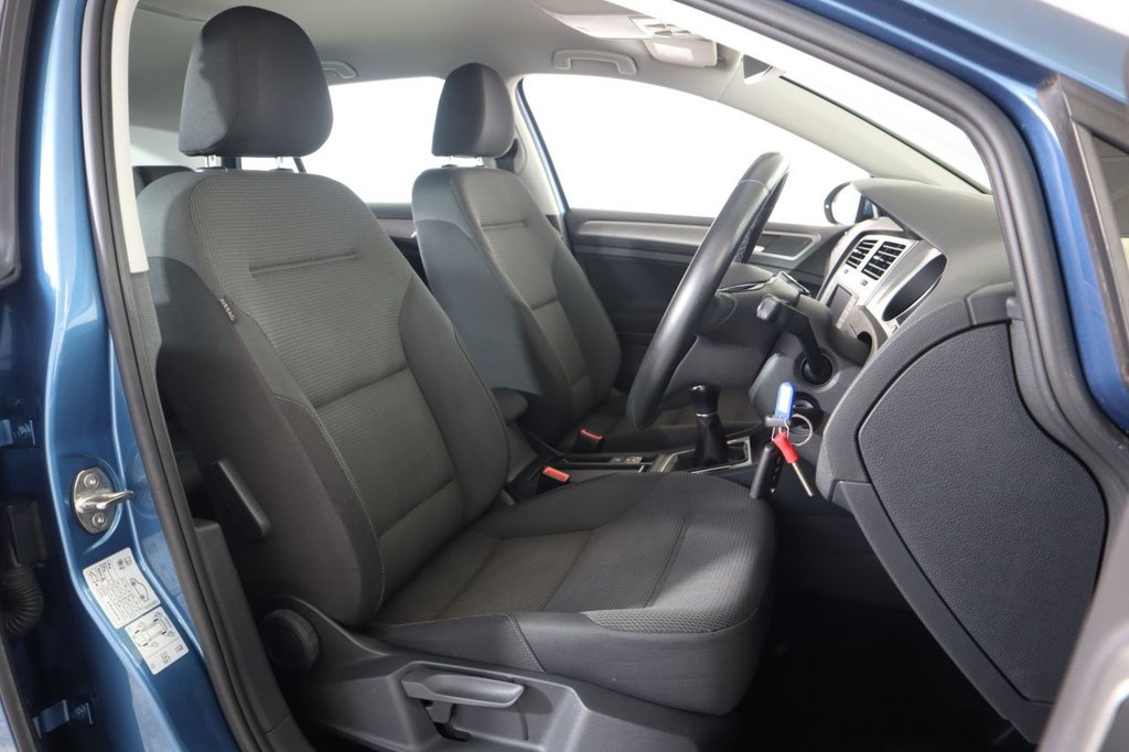 Used Volkswagen Golf 2016 for sale - 77188406: Photo 43