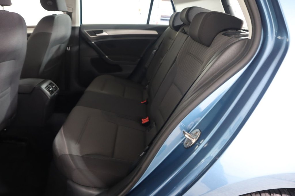 Used Volkswagen Golf 2016 for sale - 77188406: Photo 45