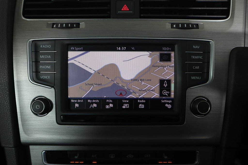 Used Volkswagen Golf 2016 for sale - 77188406: Photo 48