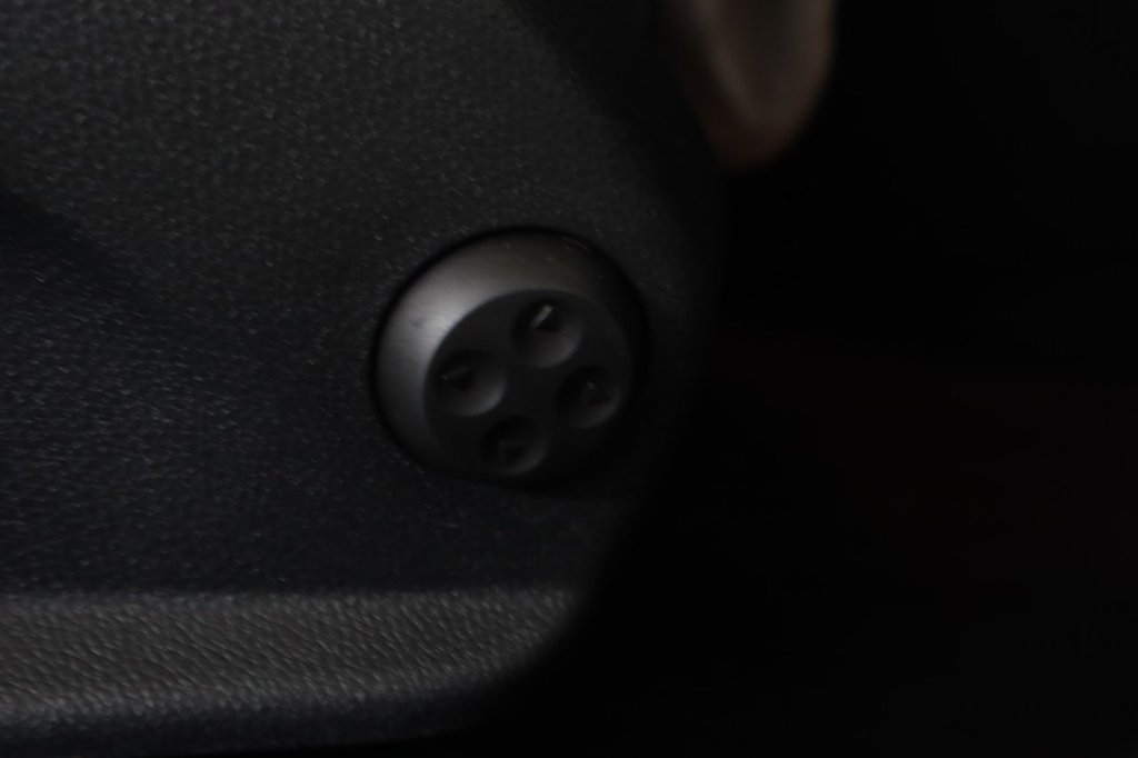 Used Mercedes-Benz C Class 2018 for sale - 77920524: Photo 34