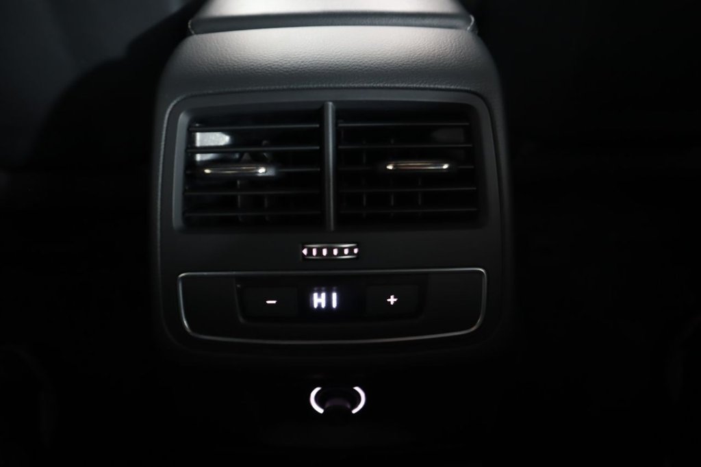 Used Audi A4 2016 for sale - 77200422: Photo 32