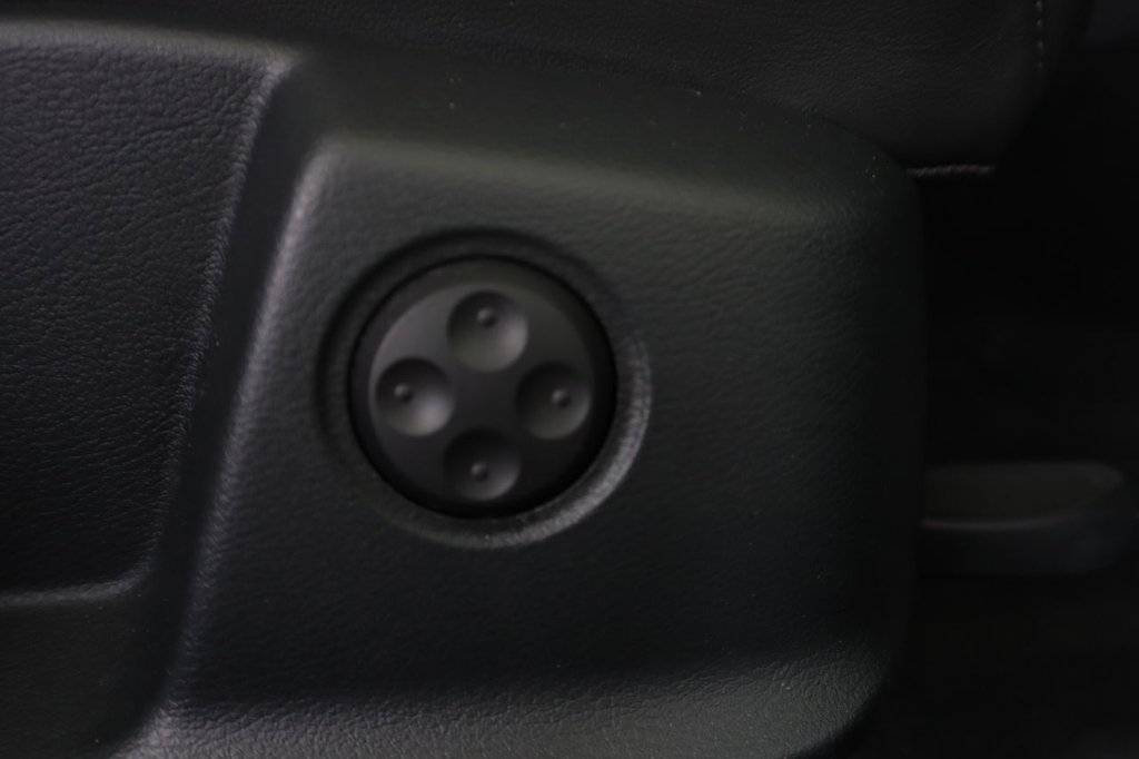 Used Audi A4 2016 for sale - 77200422: Photo 43