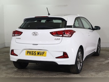 Used Hyundai i20 2015 for sale - 75579563: Photo