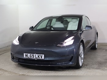 Used Tesla Model 3 2019 for sale - 77937134: Photo