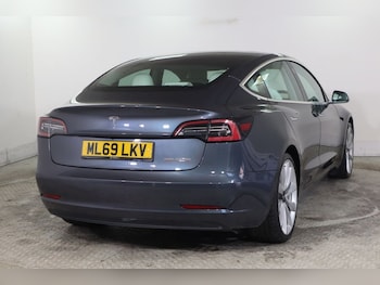 Used Tesla Model 3 2019 for sale - 77937134: Photo