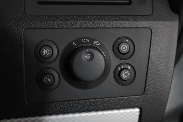 Used Vauxhall Zafira 2010 for sale - 76184965: Photo 31