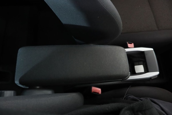 Used Vauxhall Zafira 2010 for sale - 76184965: Photo 32