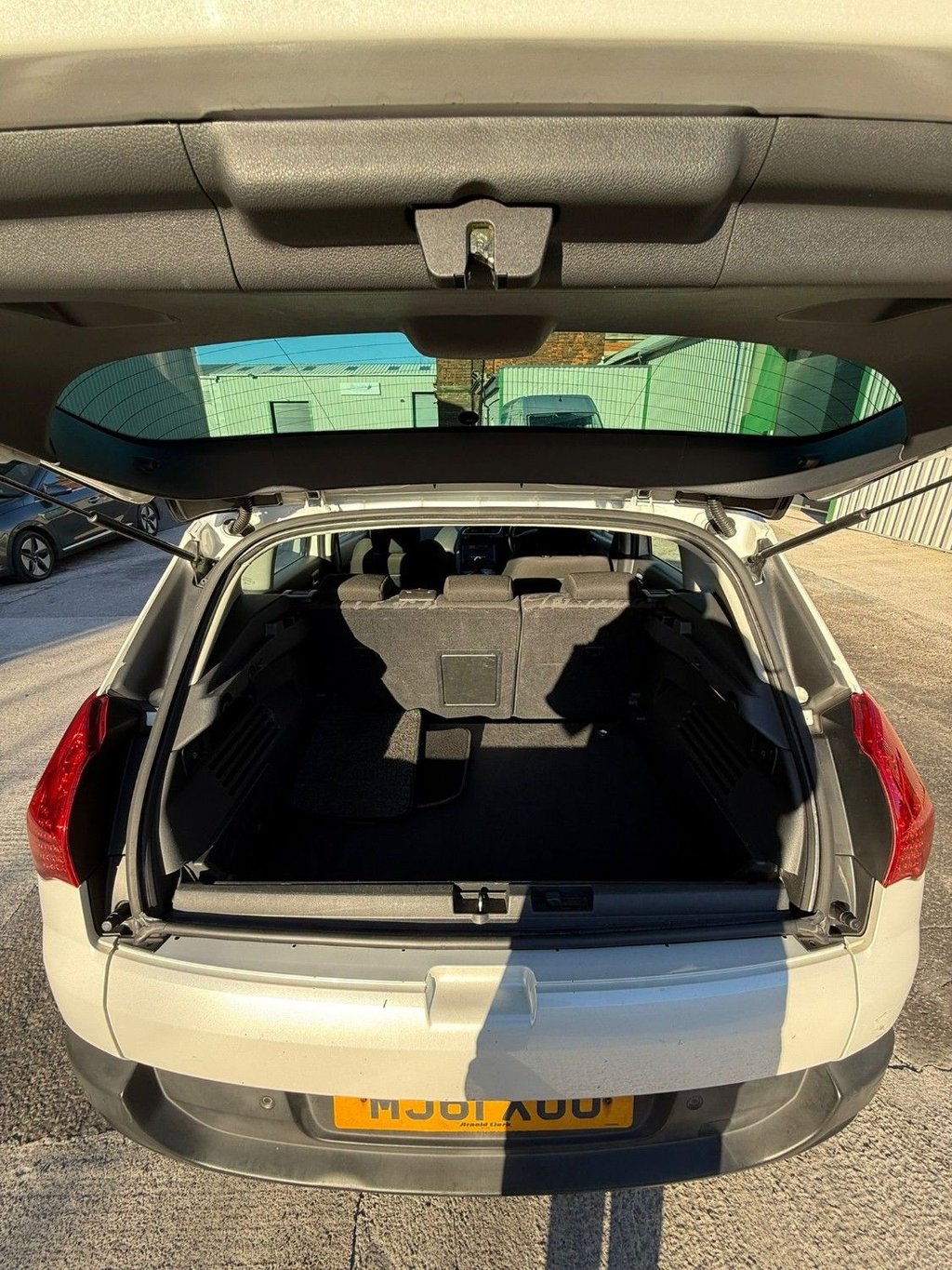 Used Peugeot 3008 2011 for sale - 77241761: Photo 6