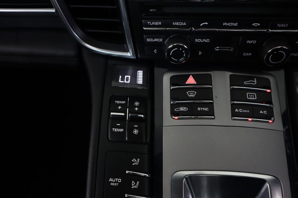 Used Porsche Panamera 2014 for sale - 77188612: Photo 25