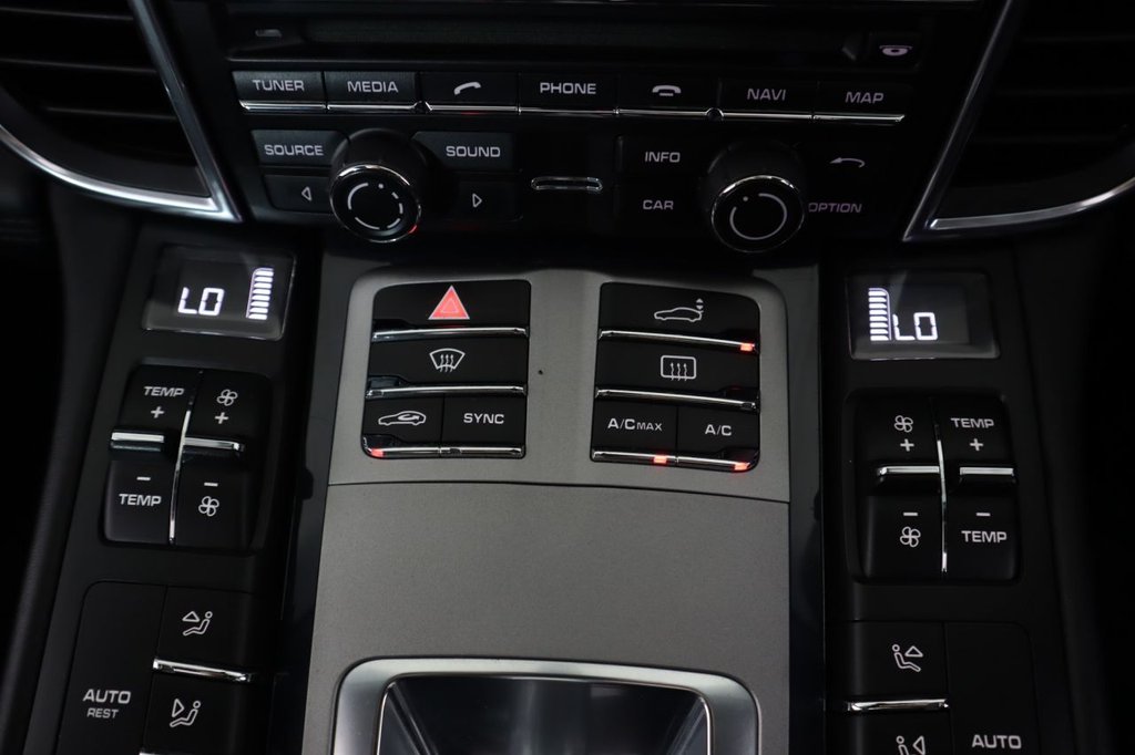 Used Porsche Panamera 2014 for sale - 77188612: Photo 27