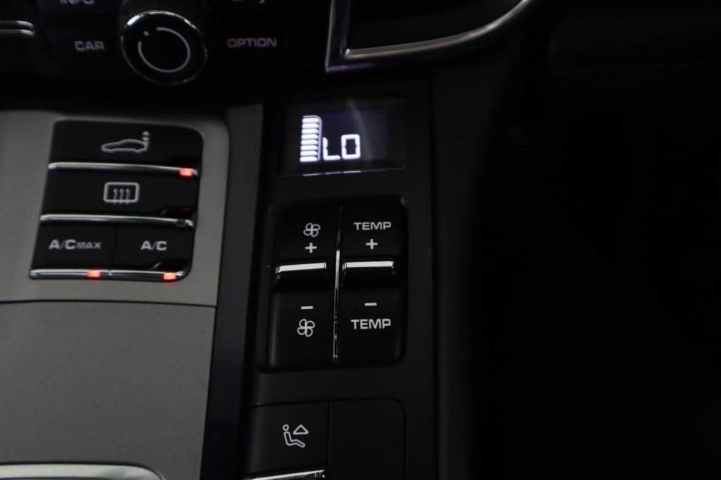 Used Porsche Panamera 2014 for sale - 77188612: Photo 28