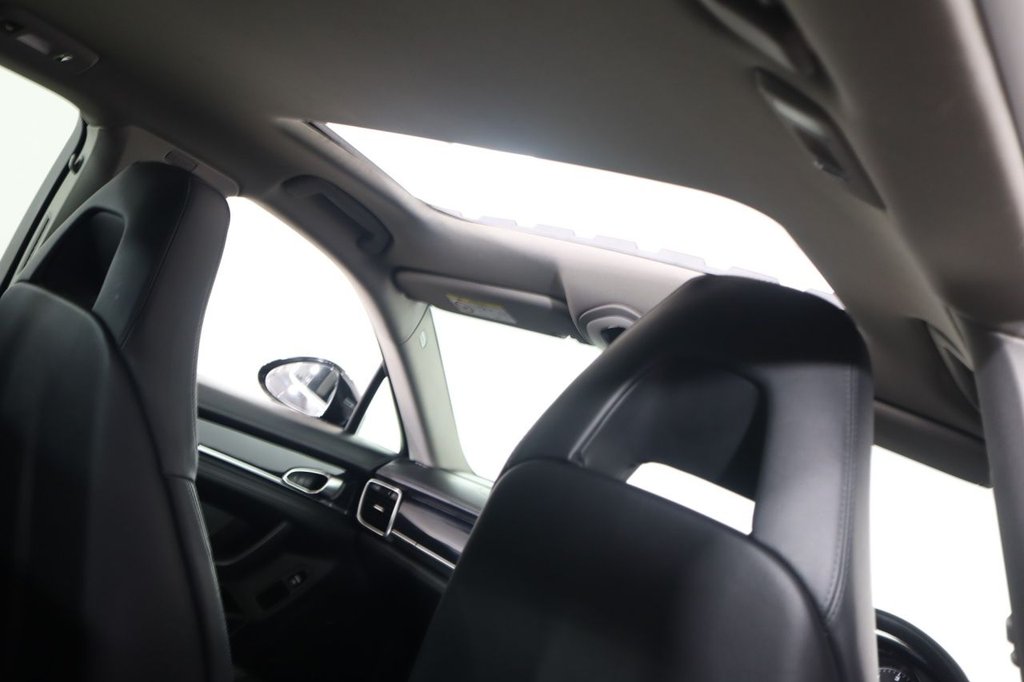 Used Porsche Panamera 2014 for sale - 77188612: Photo 38