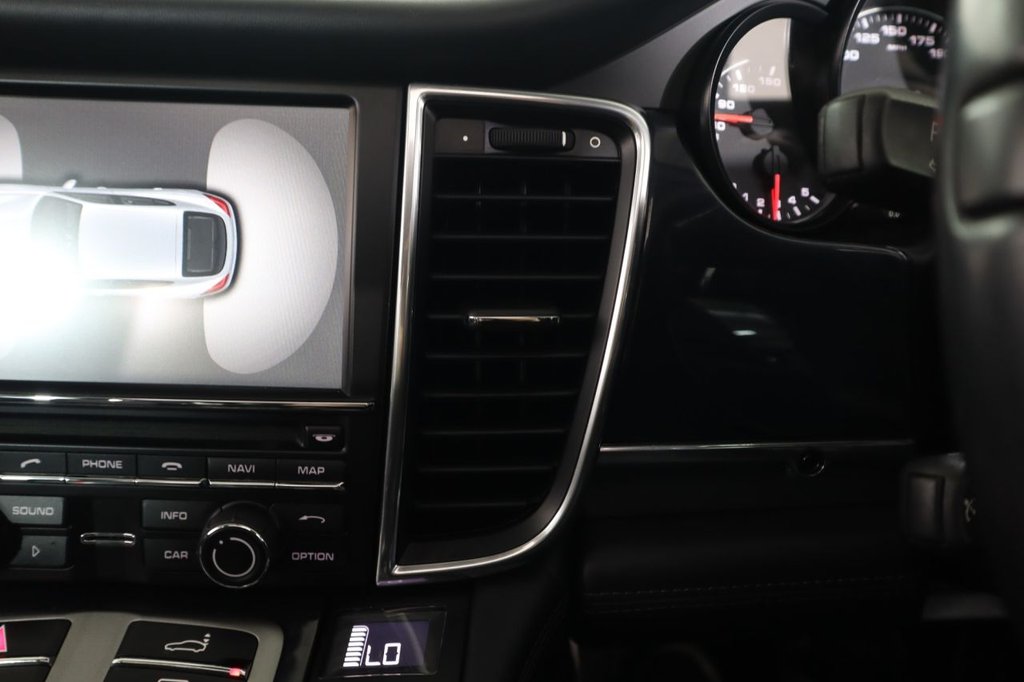 Used Porsche Panamera 2014 for sale - 77188612: Photo 44