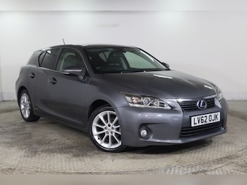 2013 (62) - 200h 1.8 Luxury 5dr CVT Auto