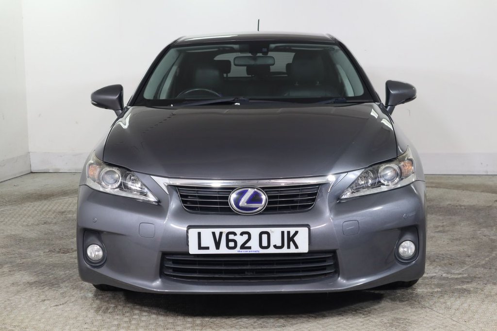 Used Lexus CT 2013 for sale - 77904654: Photo 2