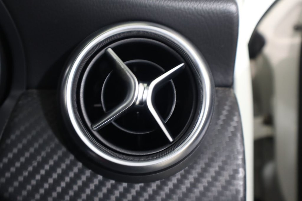 Used Mercedes-Benz A-Class 2016 for sale - 77608960: Photo 31