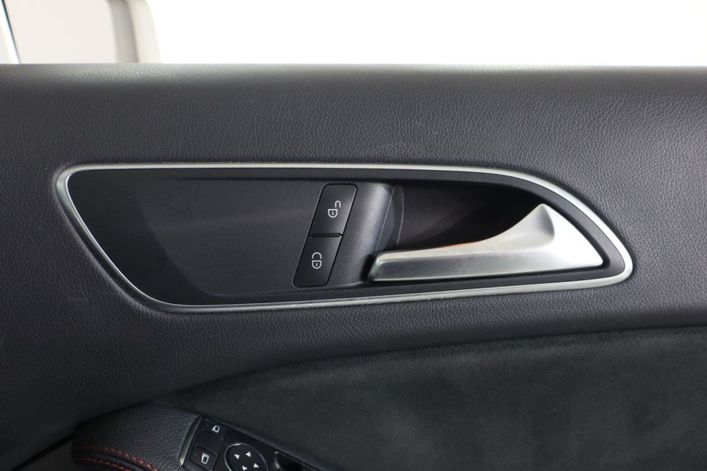 Used Mercedes-Benz A-Class 2016 for sale - 77608960: Photo 32