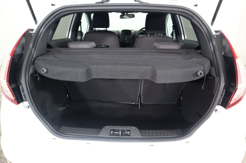 Used Ford Fiesta 2016 for sale - 77121845: Photo 9